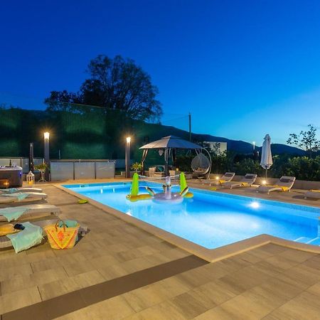 Villa Maris Dugopolje Esterno foto