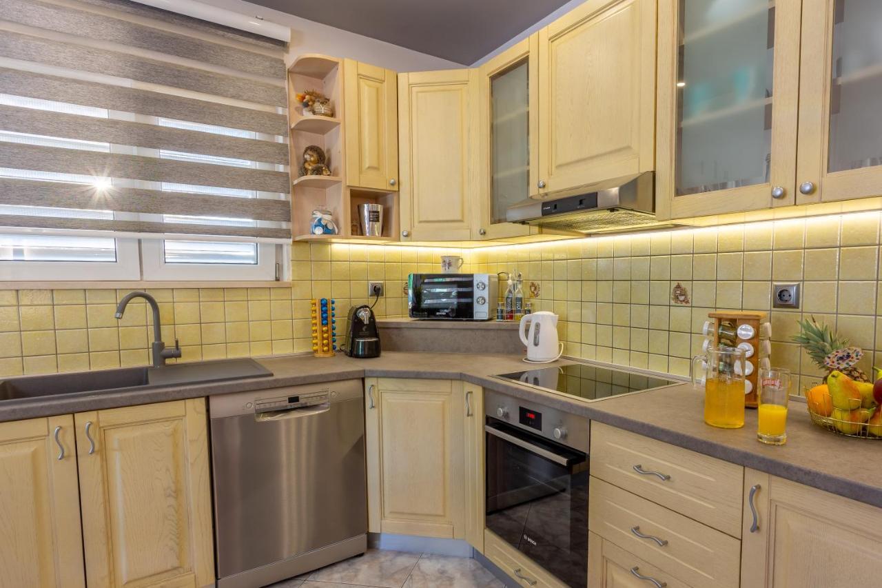 Villa Maris Dugopolje Esterno foto