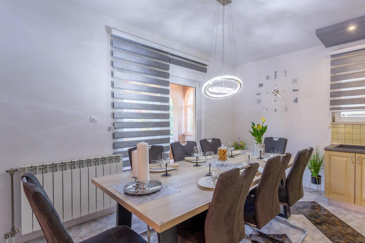 Villa Maris Dugopolje Esterno foto