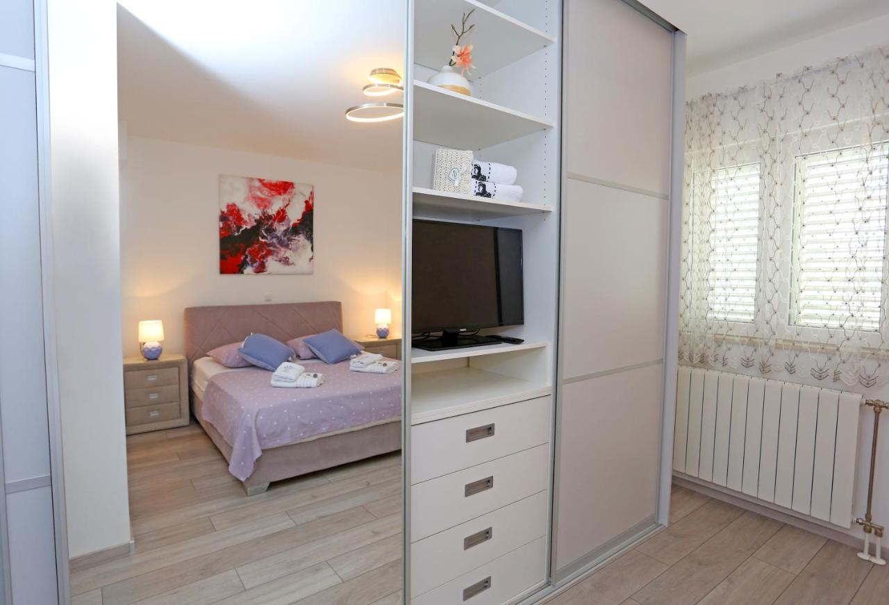 Villa Maris Dugopolje Esterno foto