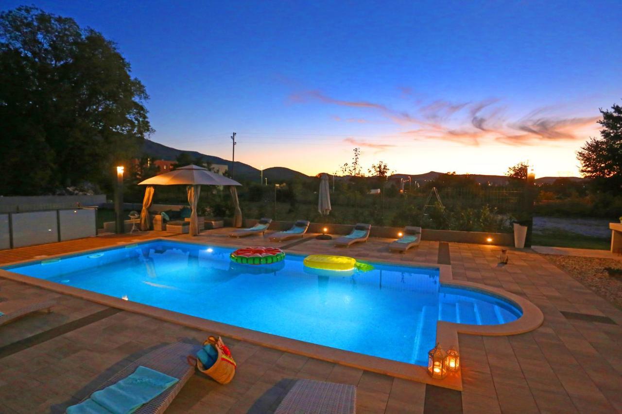 Villa Maris Dugopolje Esterno foto